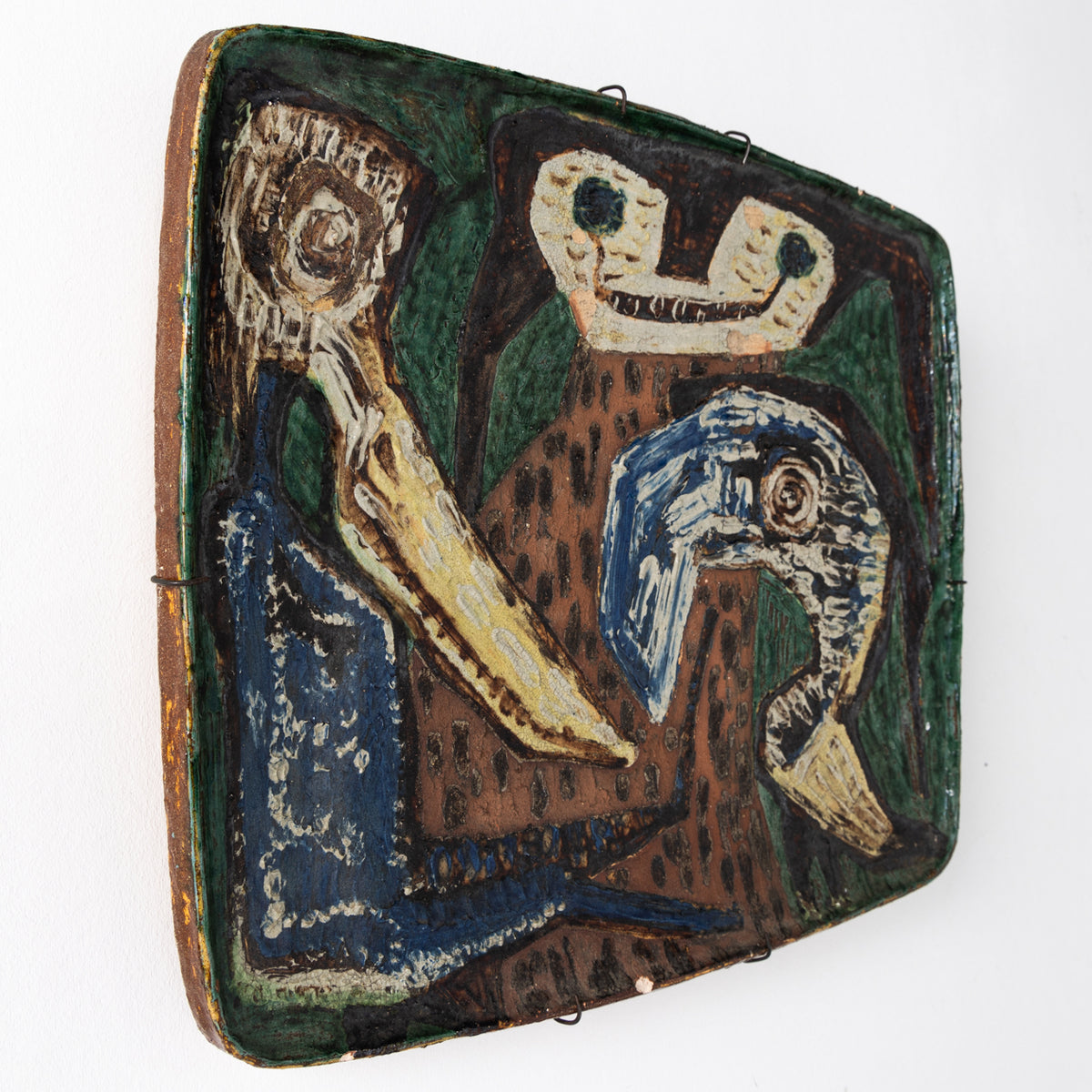 Relief i stentøj