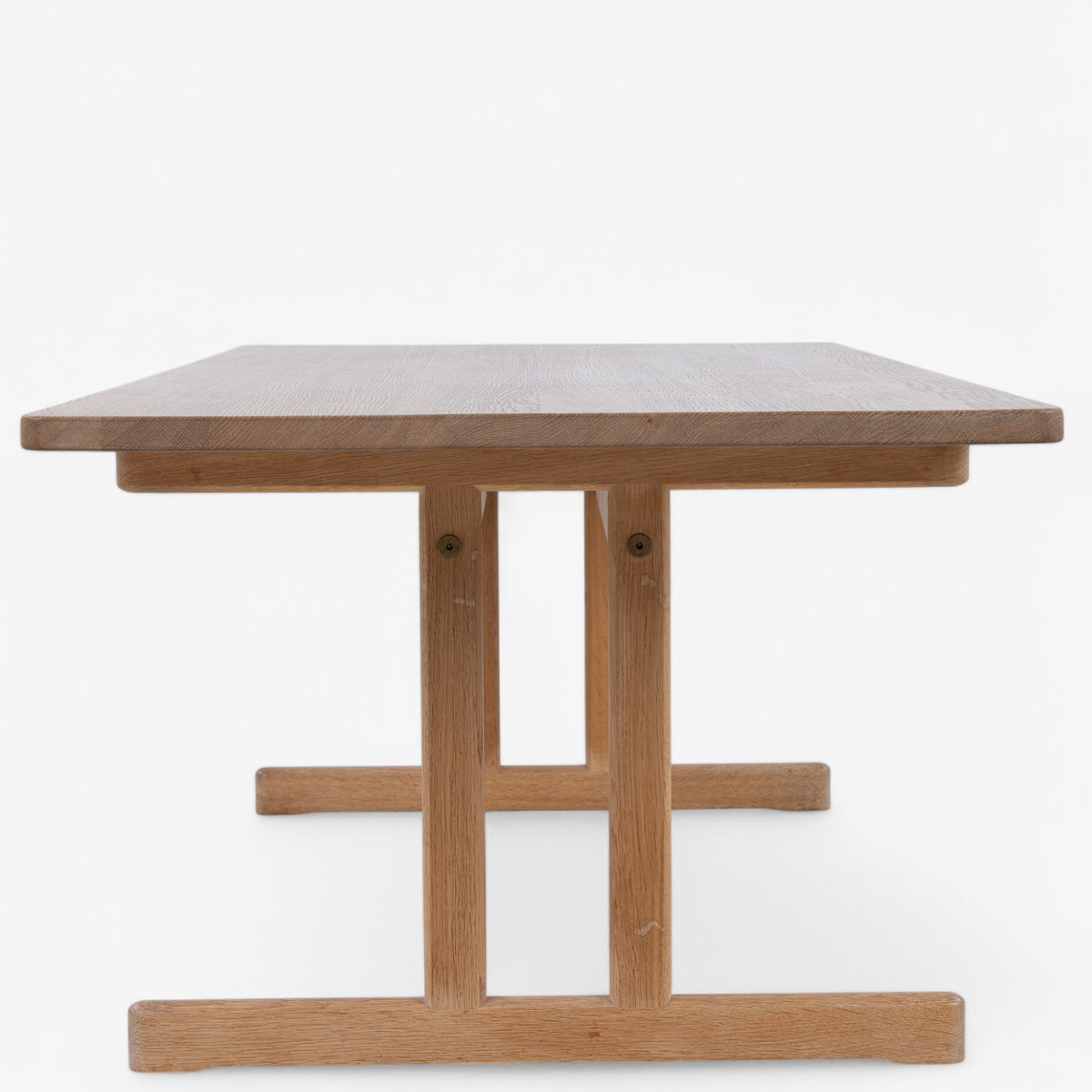 BM 5267 - Coffee table in oak