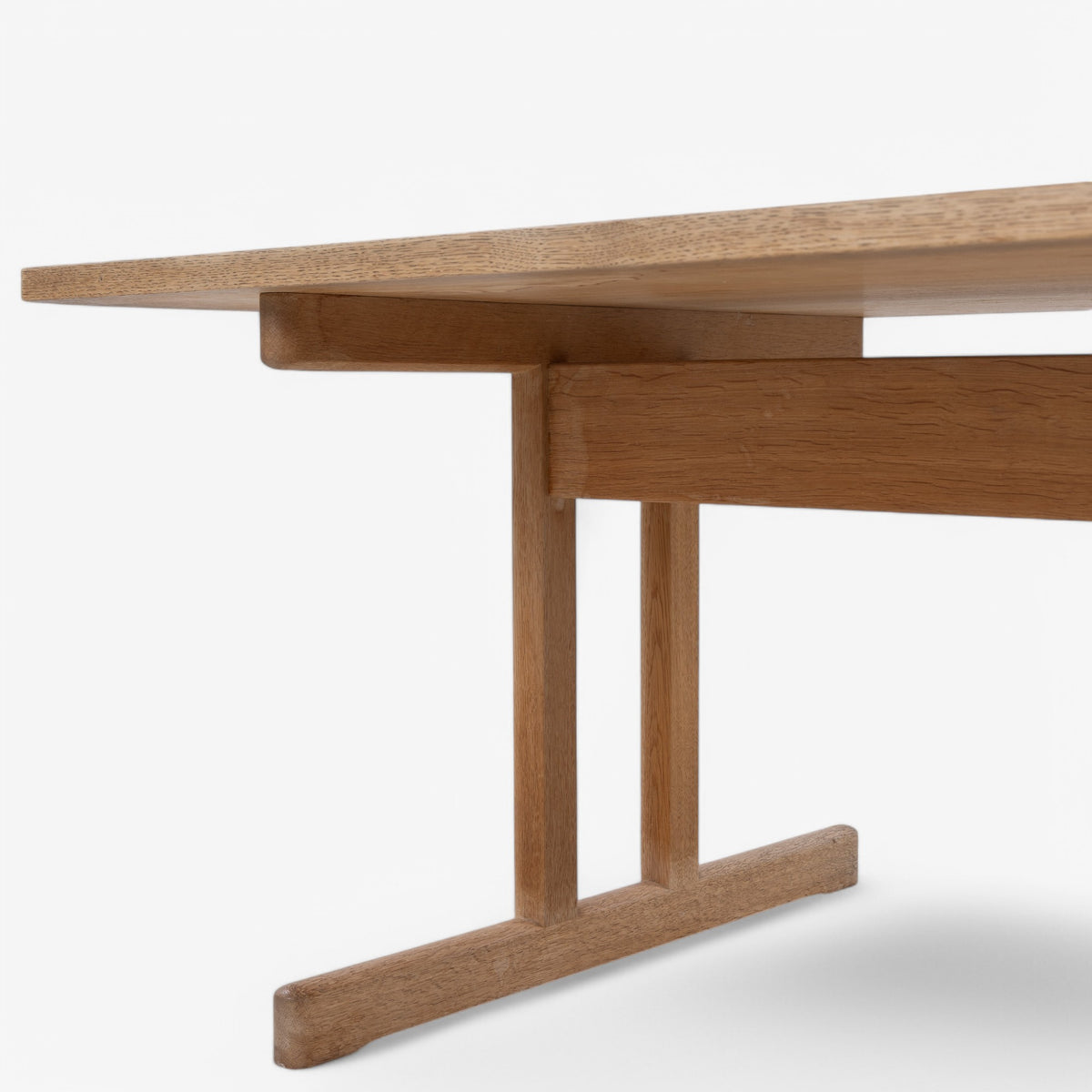 BM 5267 - Coffee table in oak