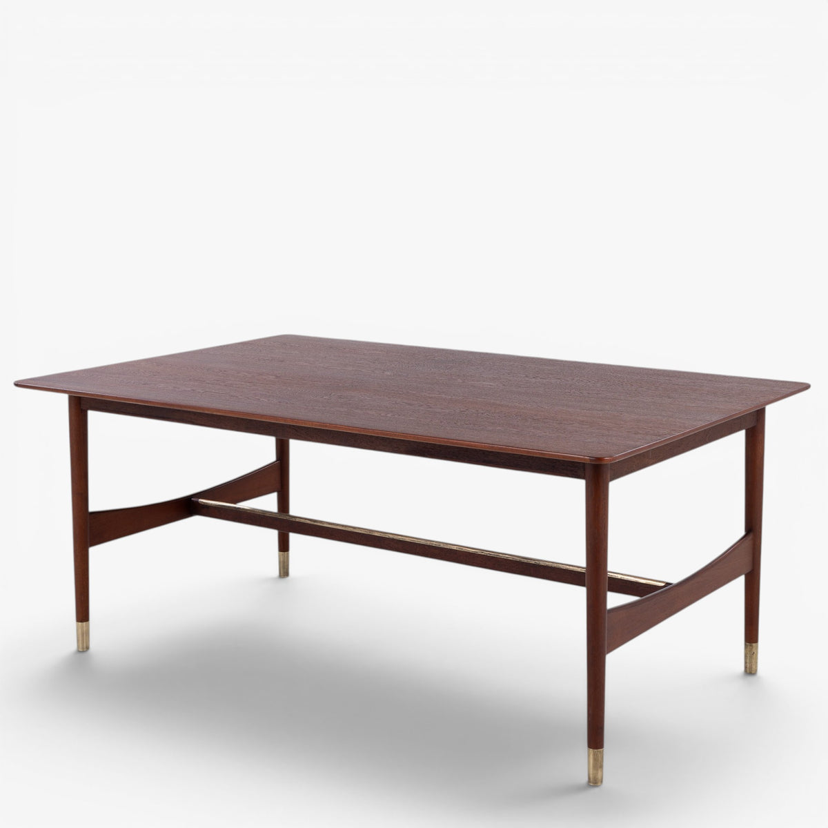 Dining table in teak
