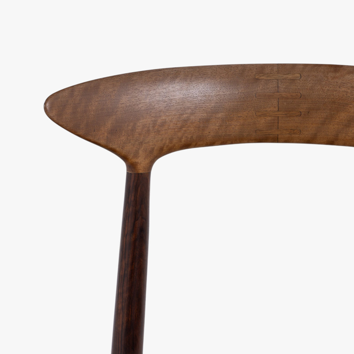 Dining chair in walnut