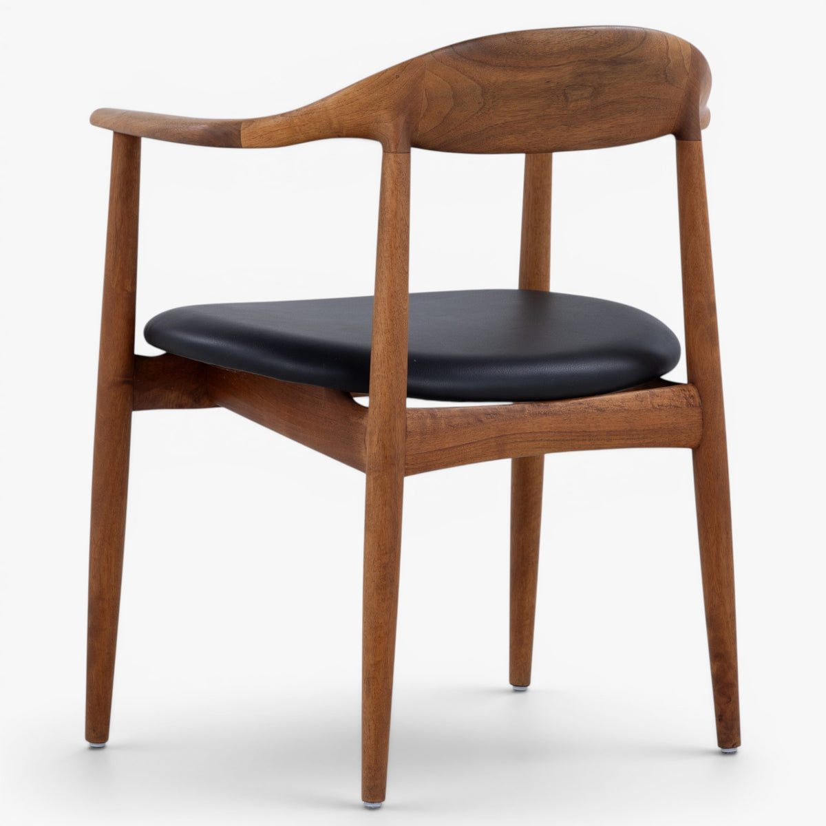 Armchair in walnut