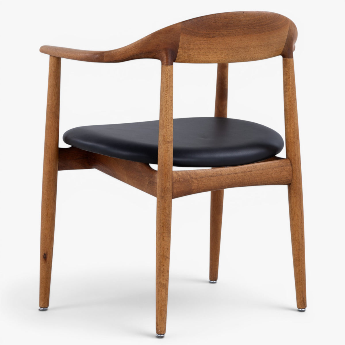 Armchair in walnut