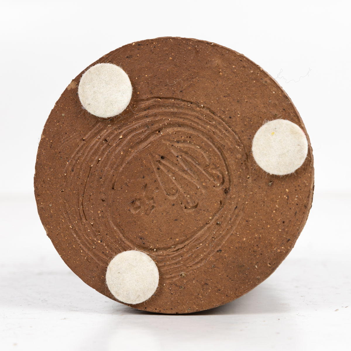 Vase in unglazed stoneware