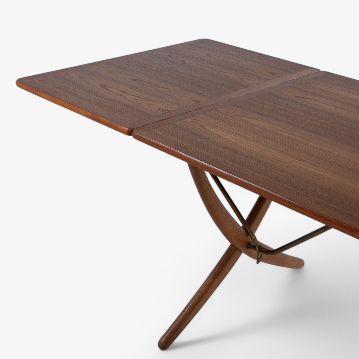 AT 304 - Spisebord i teak