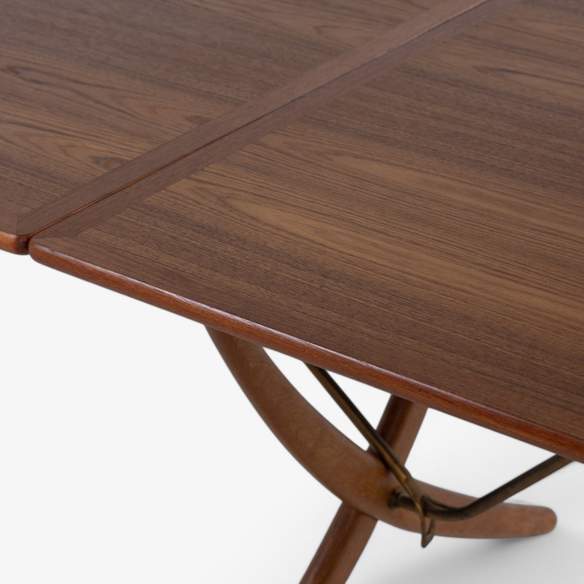 AT 304 - Spisebord i teak