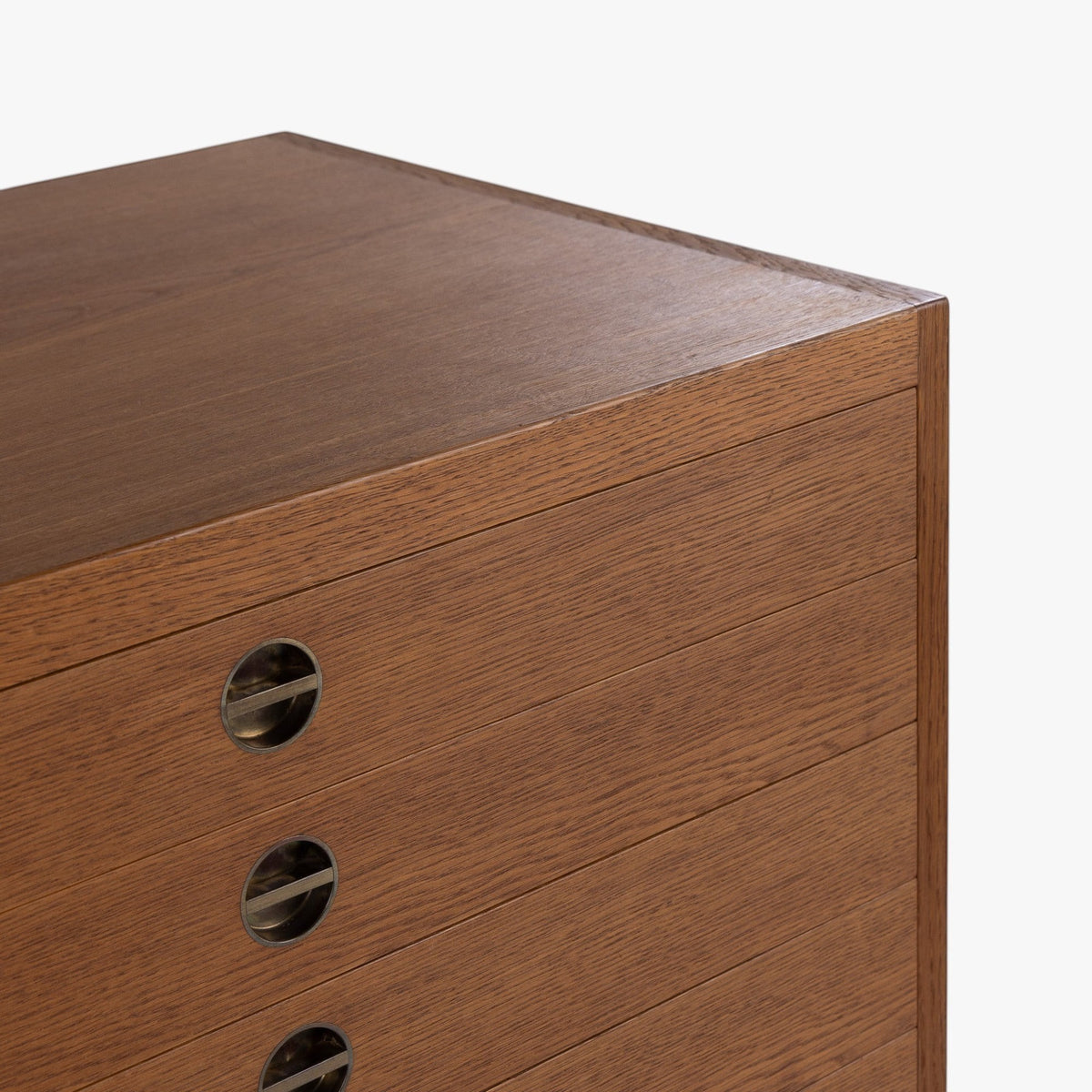 BM 64 - Cabinet in oak