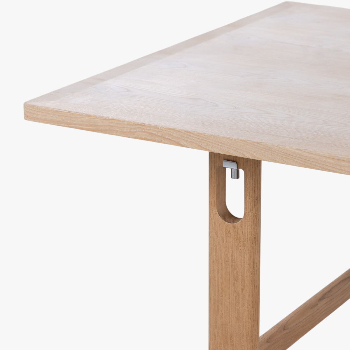 JH 584 - Work table in ash