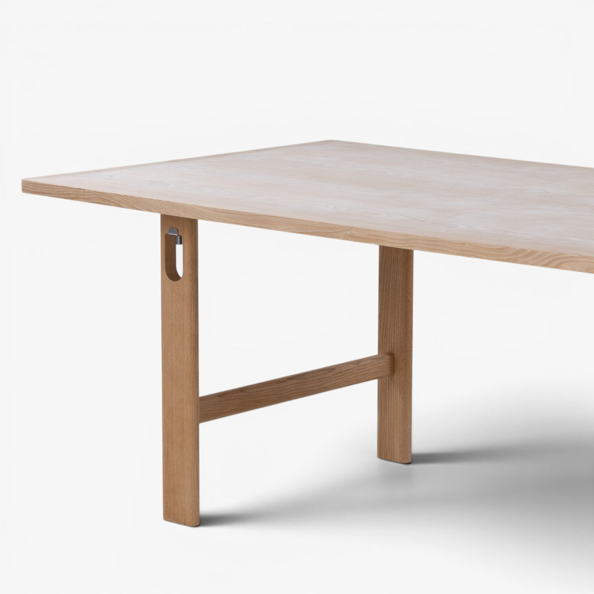 JH 584 - Work table in ash