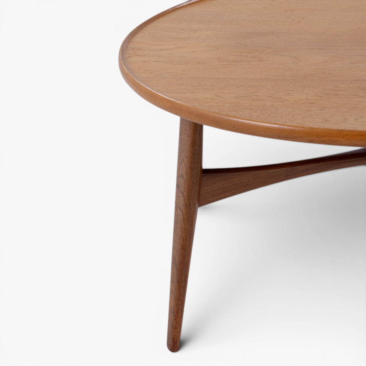 Rundt sofabord i teak