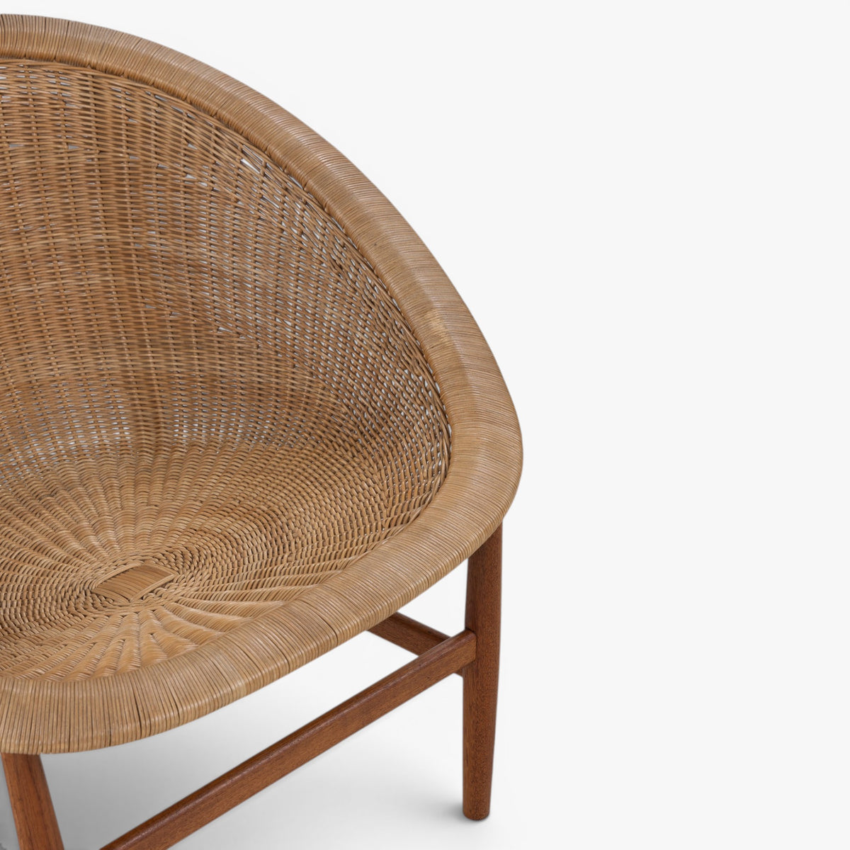 Easy chair in teak