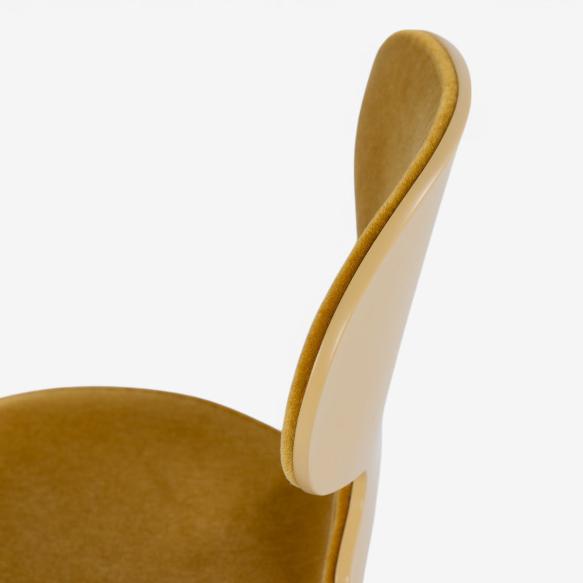 AJ 3100 - 'The Ant' in Byram-textile
