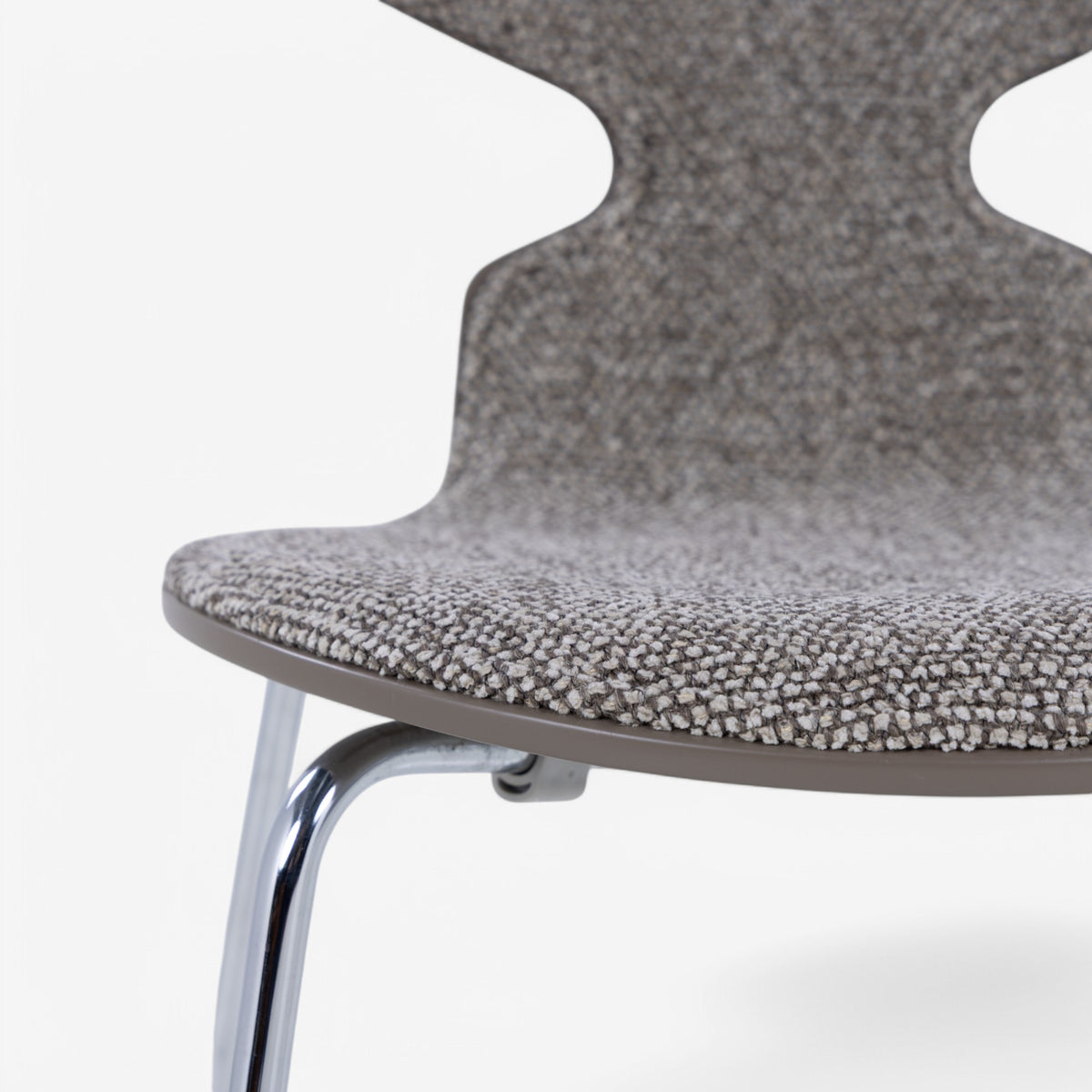 AJ 3100 - 'The Ant' in Moss-textile