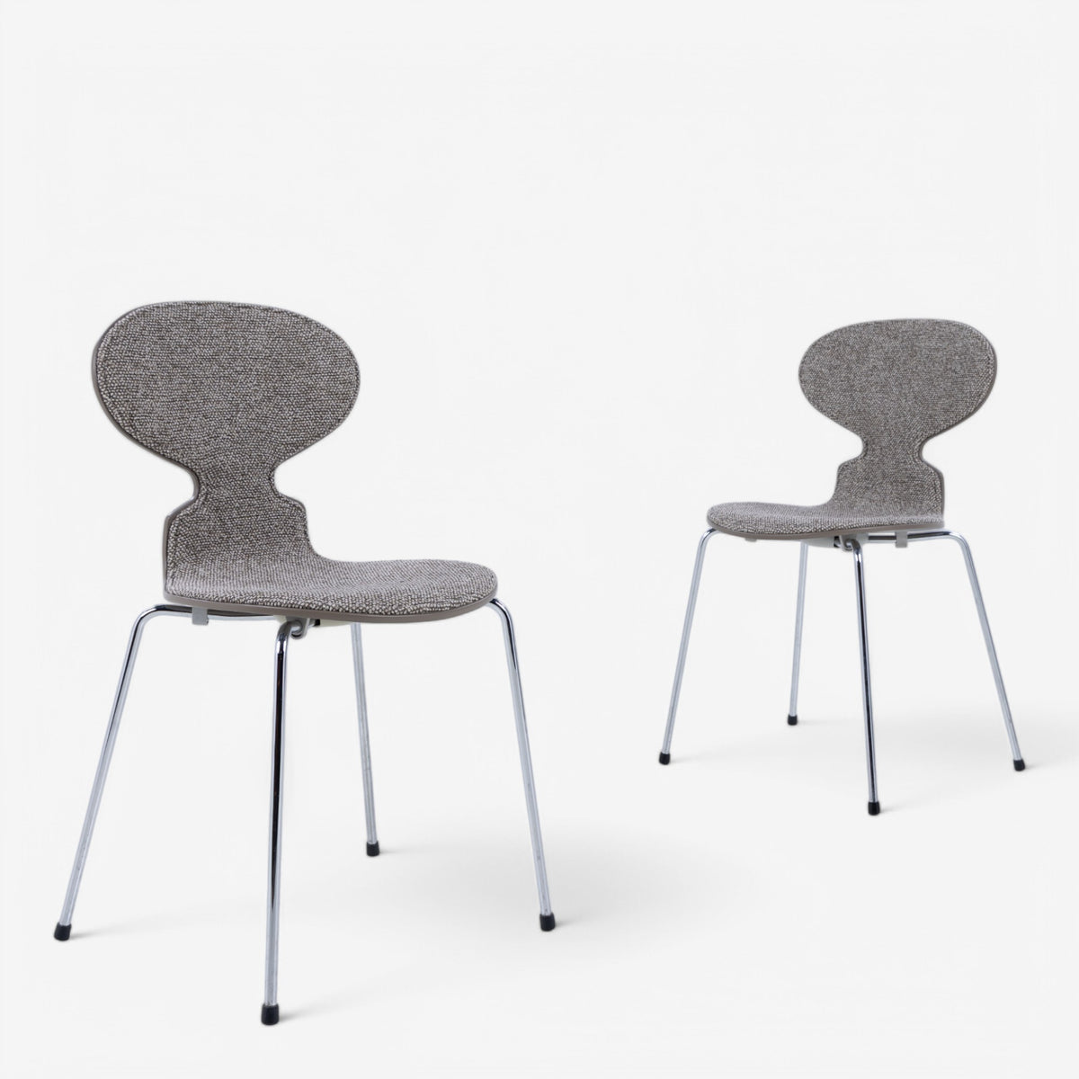 AJ 3100 - 'The Ant' in Moss-textile