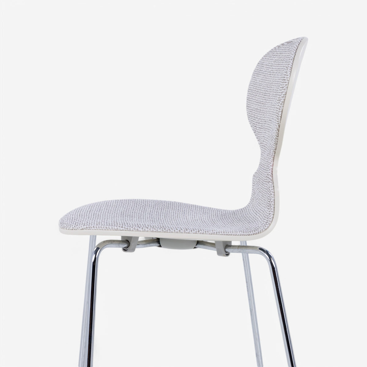 AJ 3100 - Myrestol i Safire-tekstil