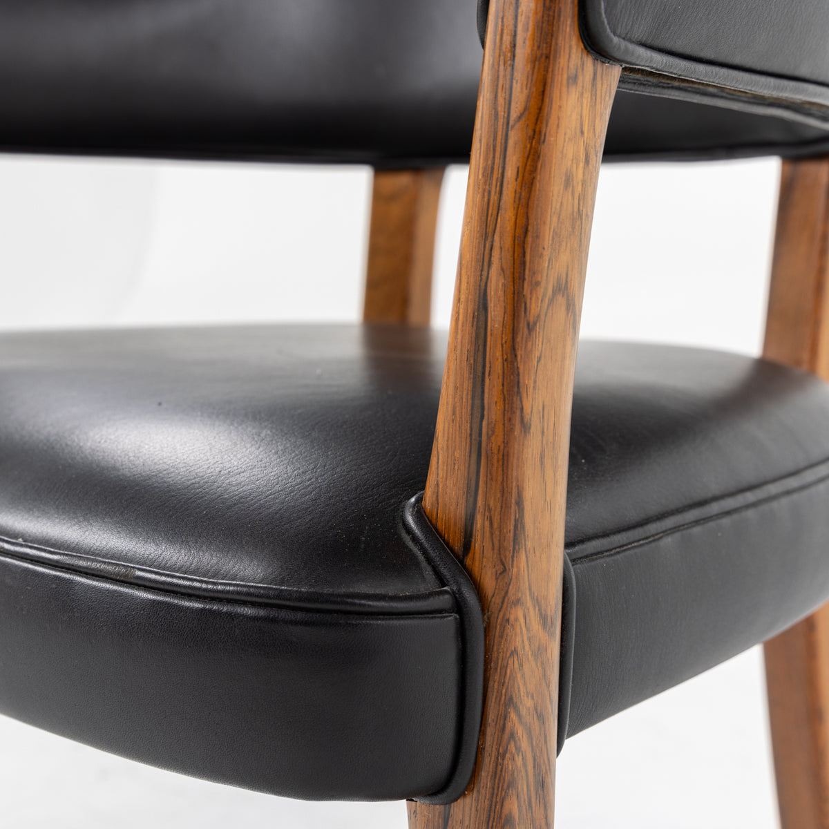 Armchair in Brazilian rosewood