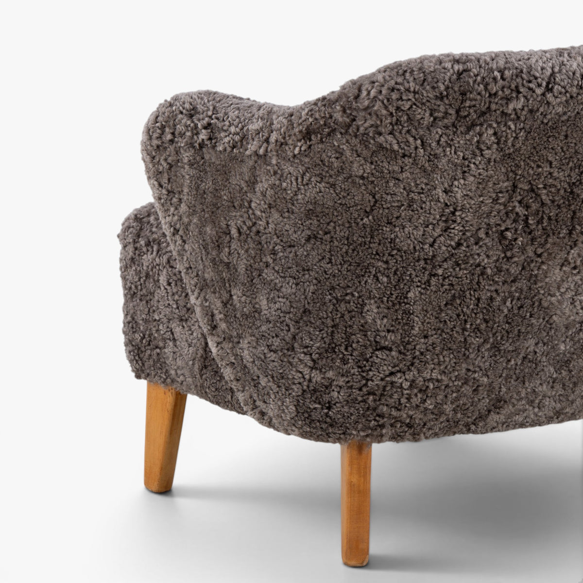 2-seater sofa in lambskin