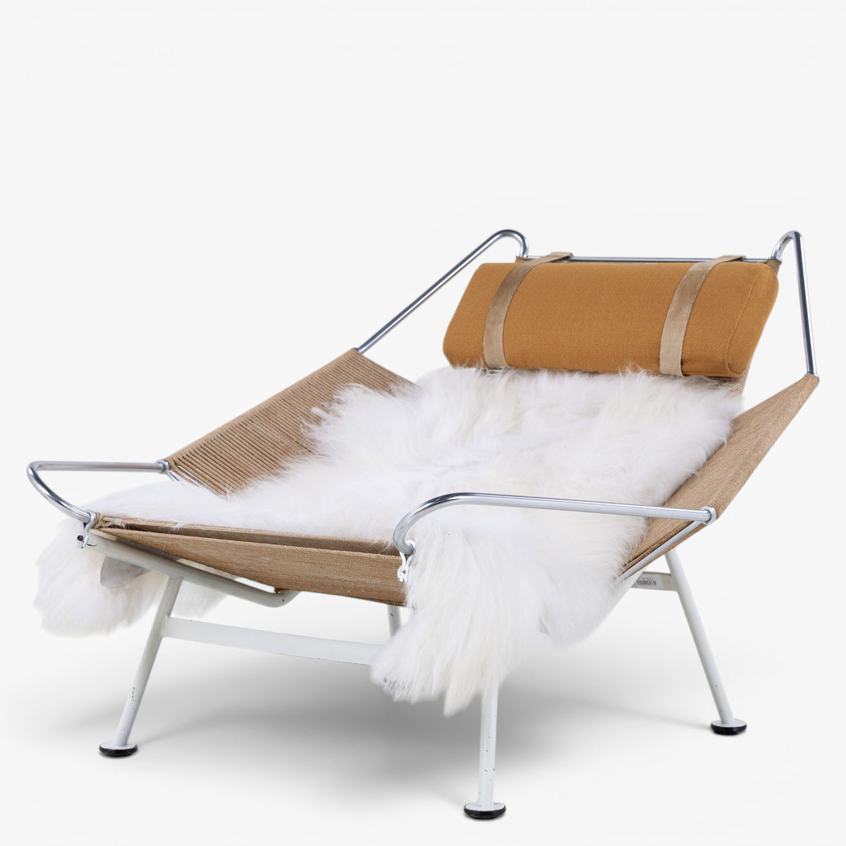 GE 225 - 'Flag Halyard Chair' w. white lacquered frame
