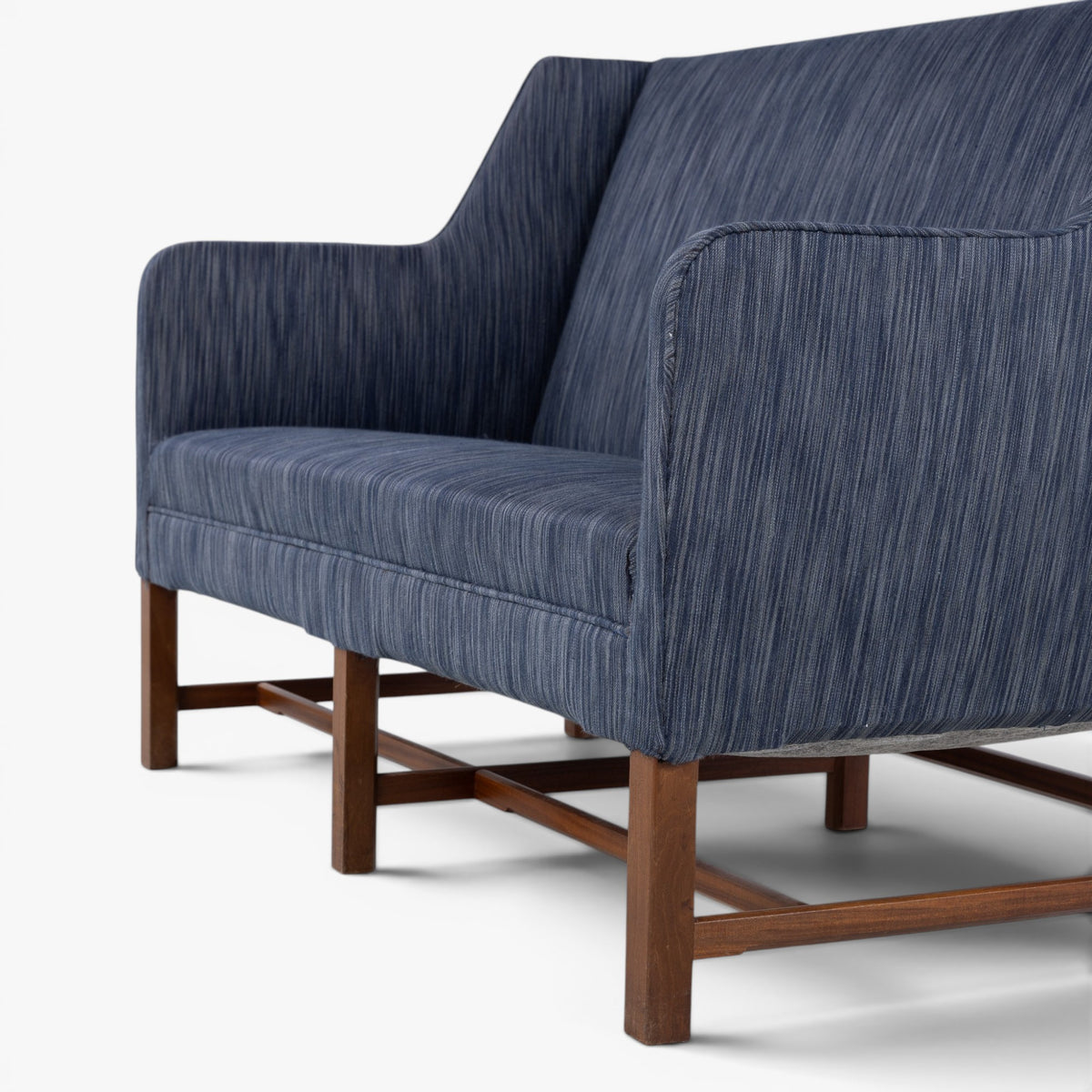 KK 5011 - 2 pers. sofa i blåt stof