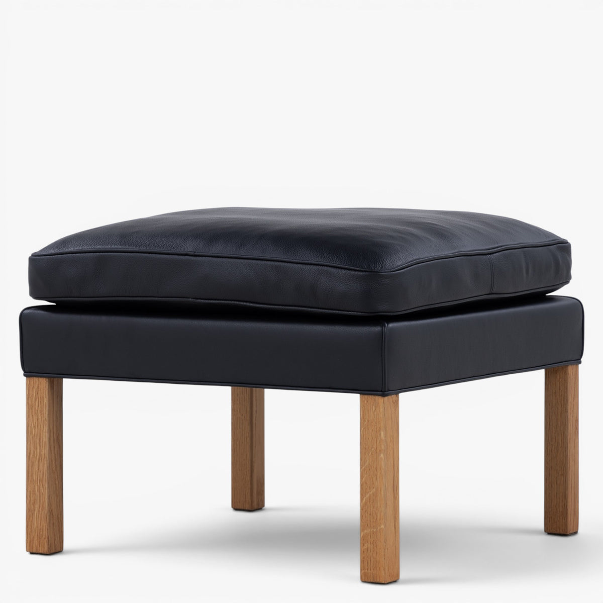 BM 2202 - Stool in black leather