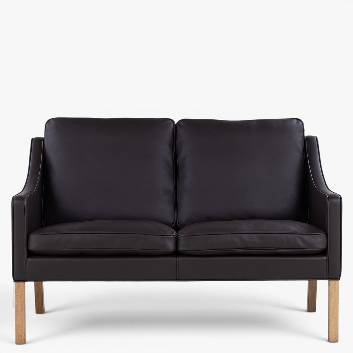 BM 2208 - 2 seater sofa in brown leather