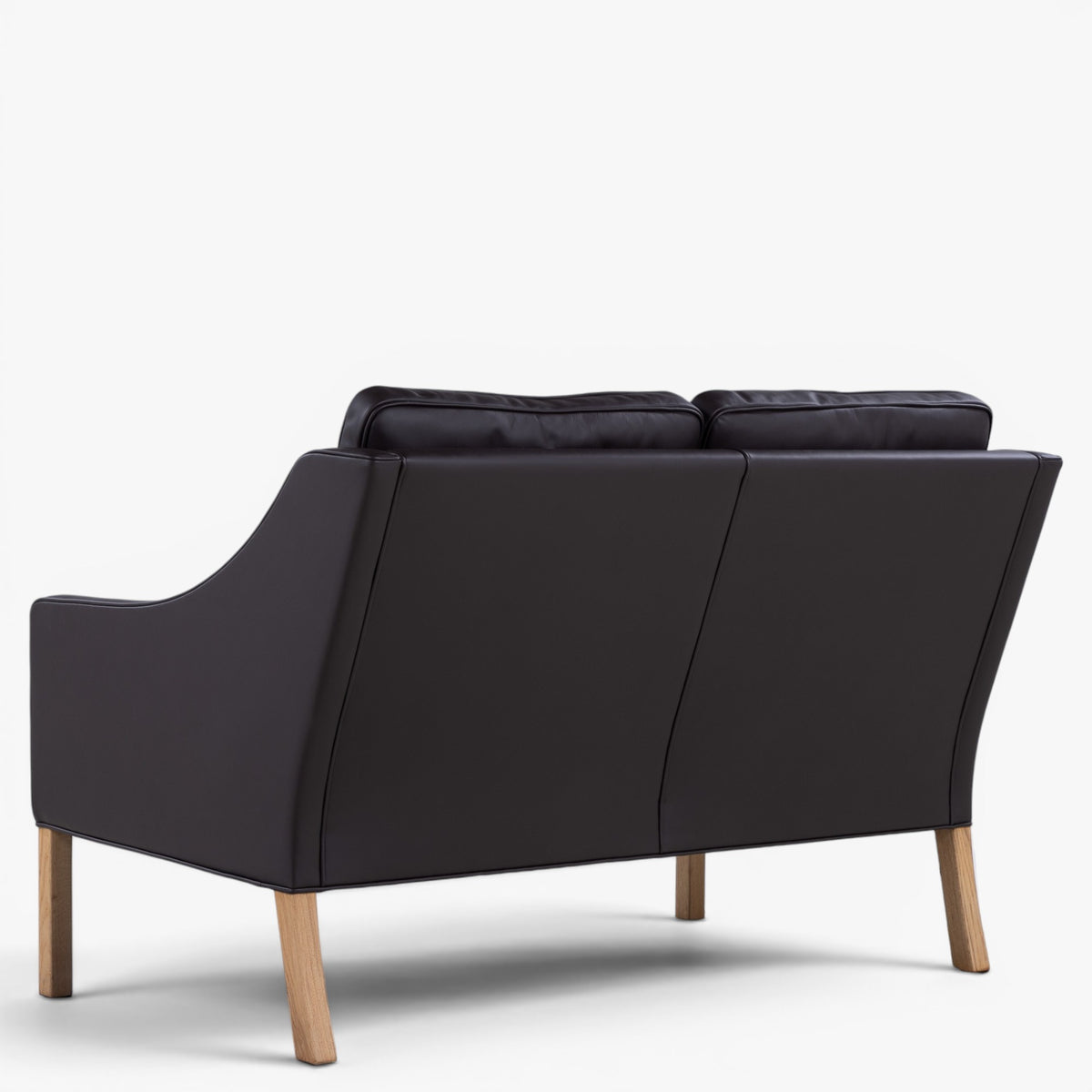 BM 2208 - 2 seater sofa in brown leather