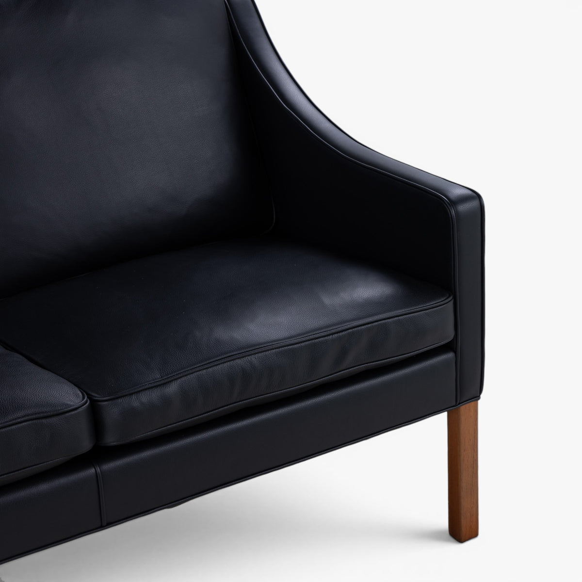 BM 2208 - 2 seater sofa in black leather