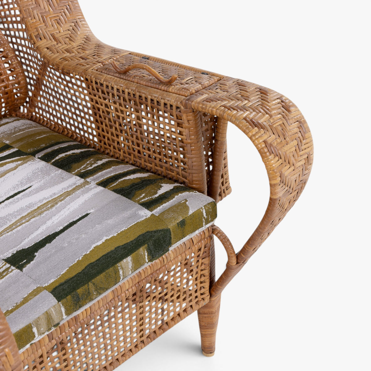 Easy chair in rattan