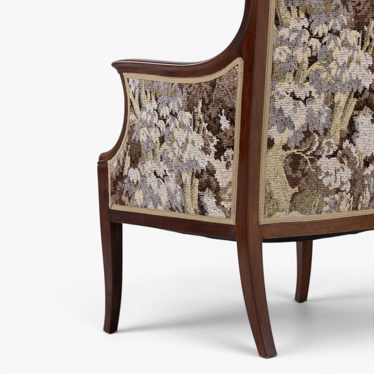 Easy chair in new textile
