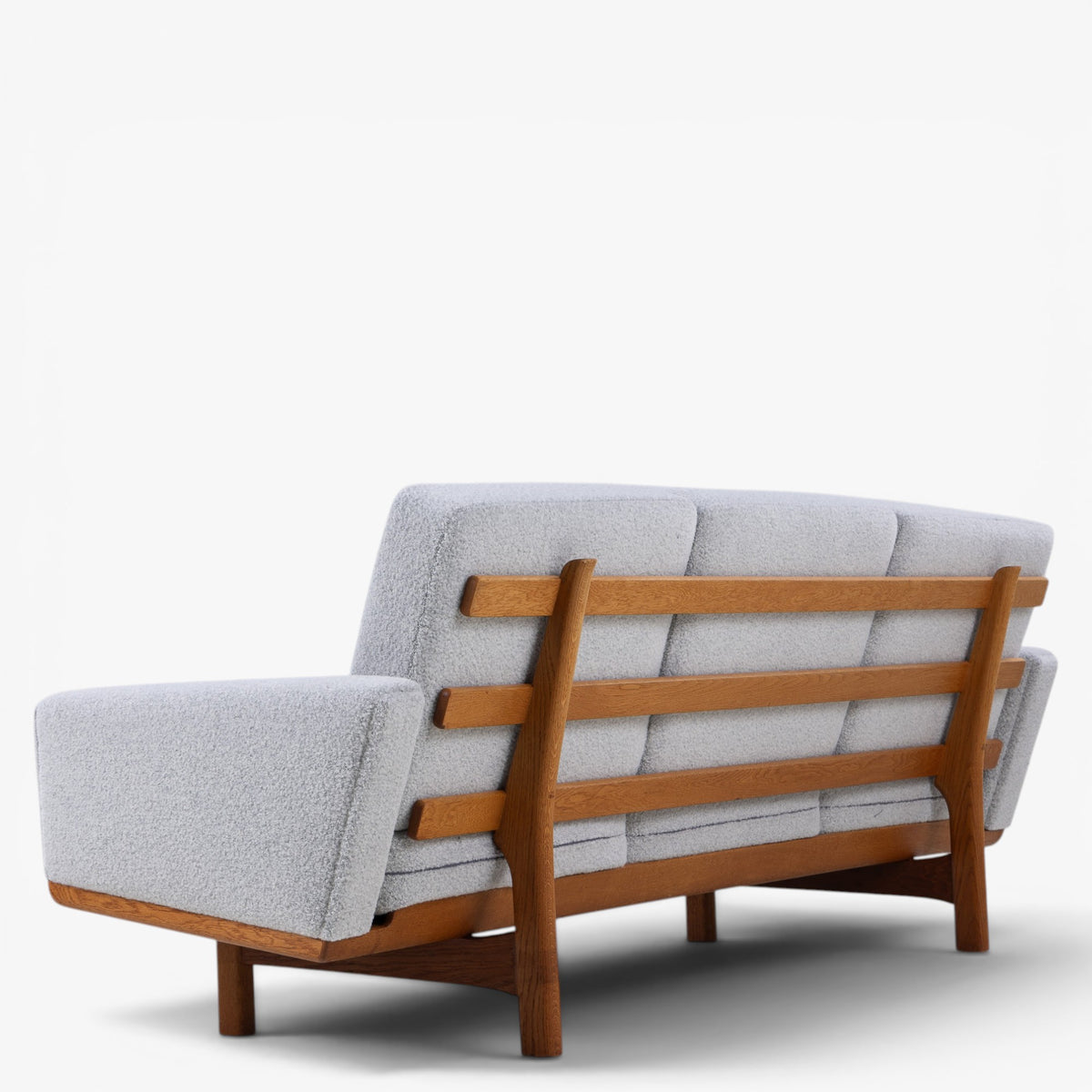 GE 236/3 - 3 seater sofa in oak