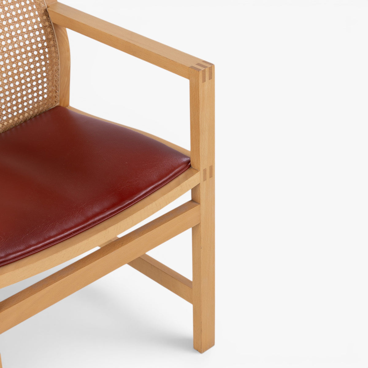 Armchair in ash