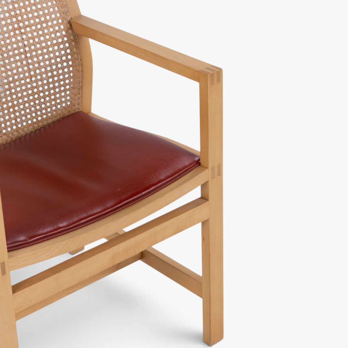 Armchair in ash