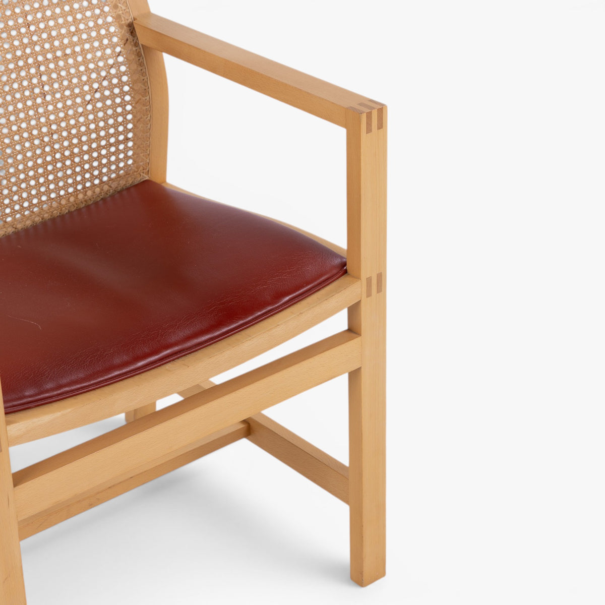 Armchair in ash