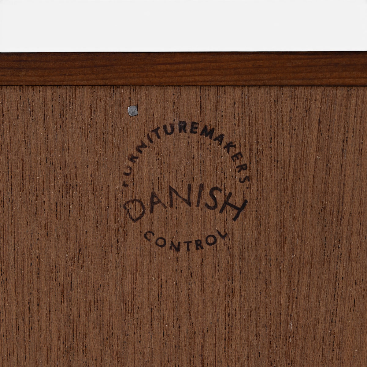 Cabinet in rosewood