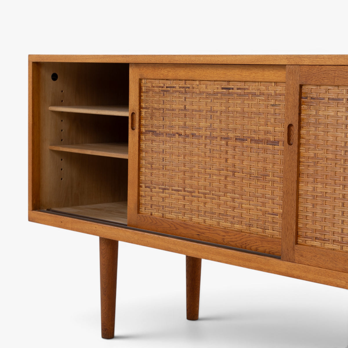 RY 26 - Sideboard in patinated oak