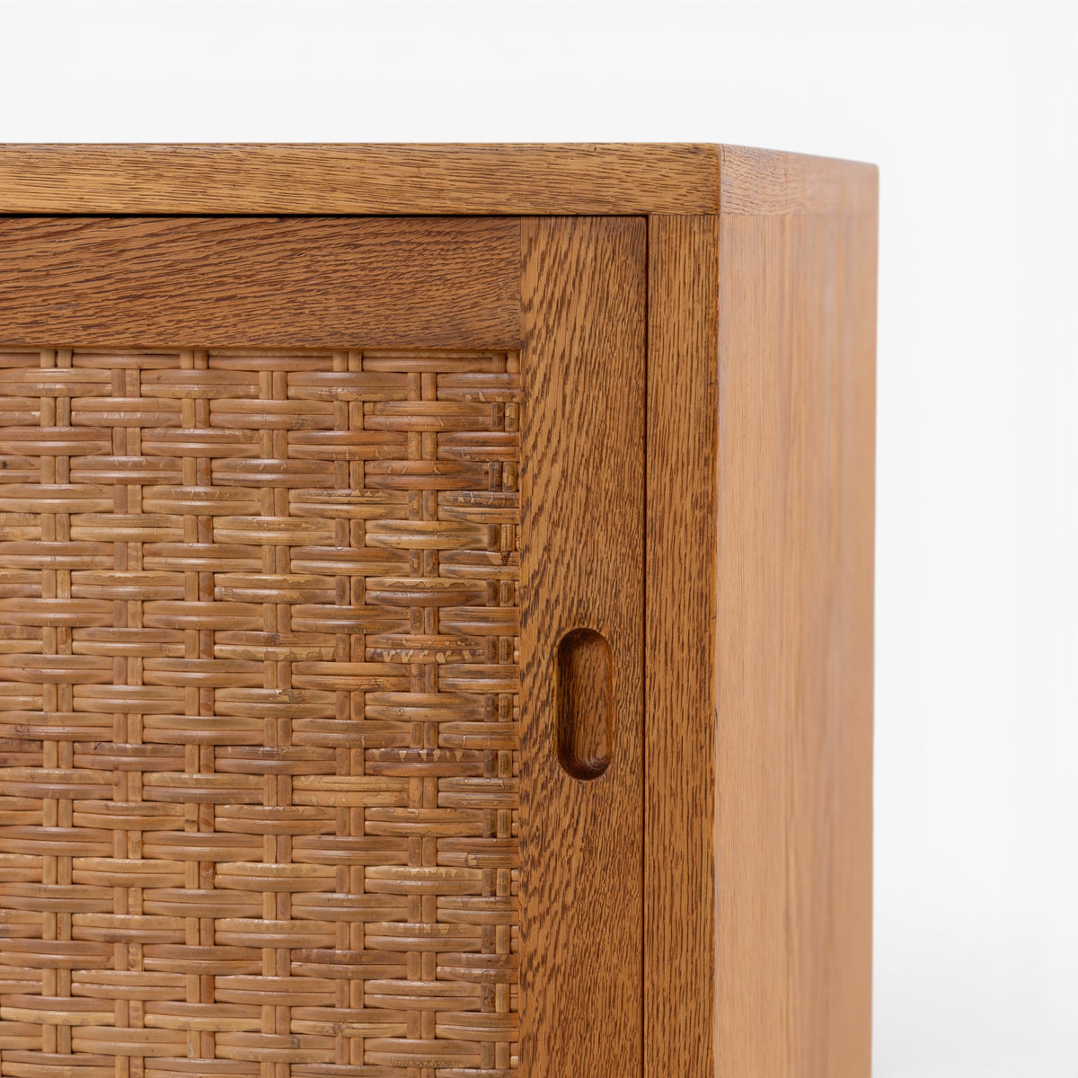 RY 26 - Sideboard in patinated oak