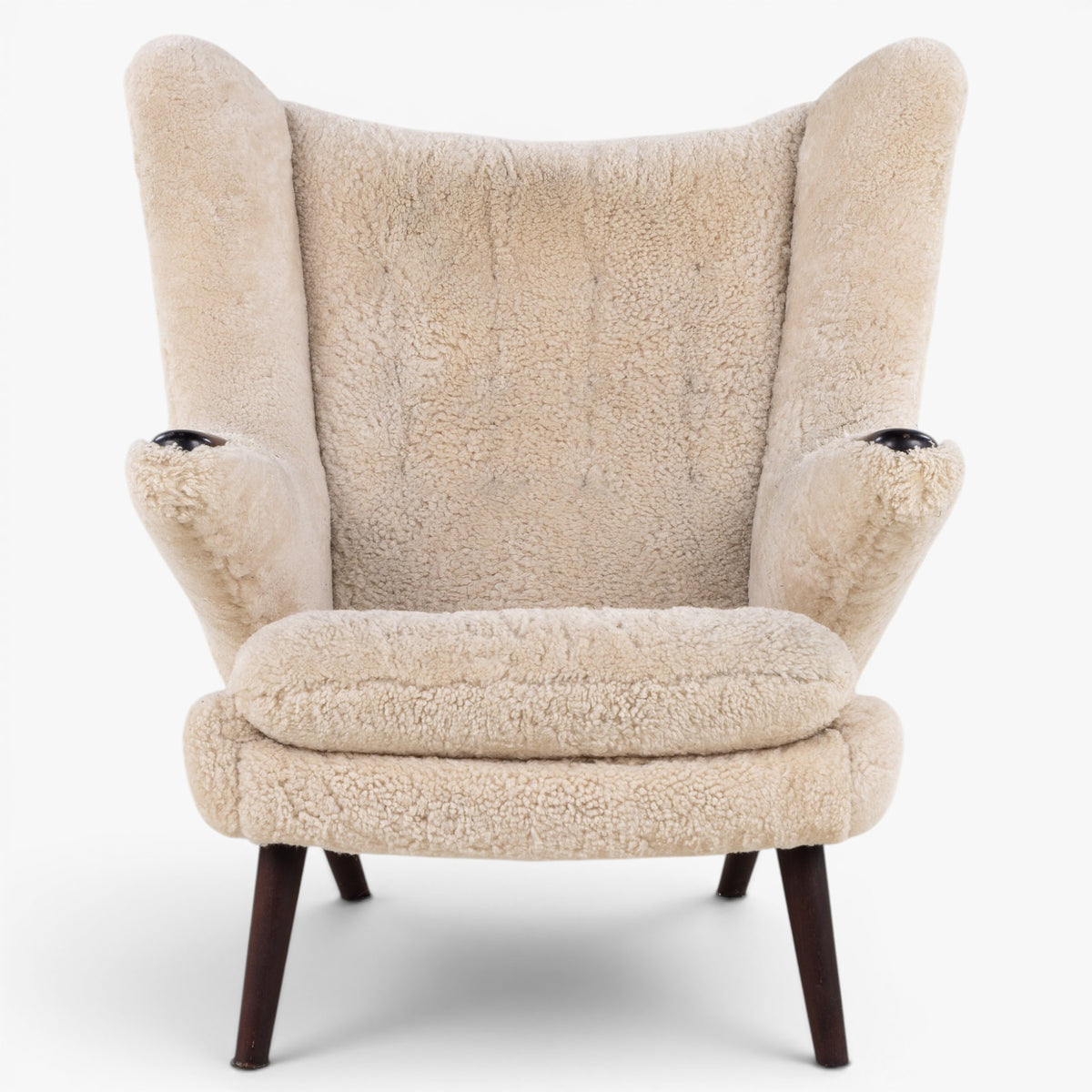AP 19 - Papa Bear Chair in lambskin