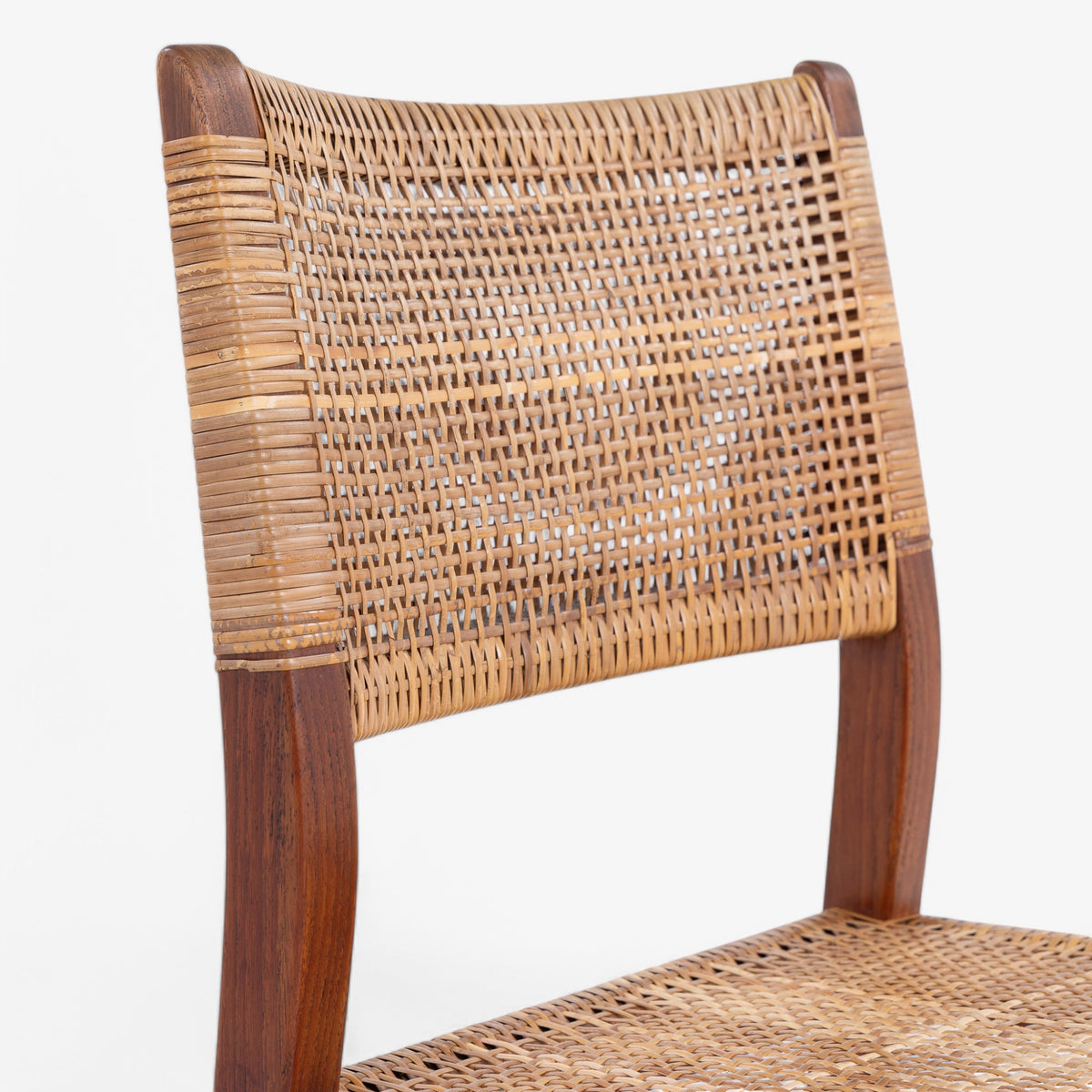 Dining chair in mahogany