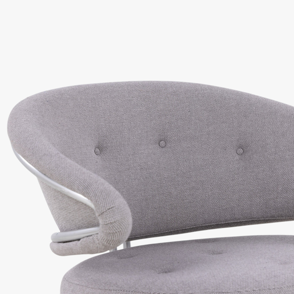 Easy chair in aluminium