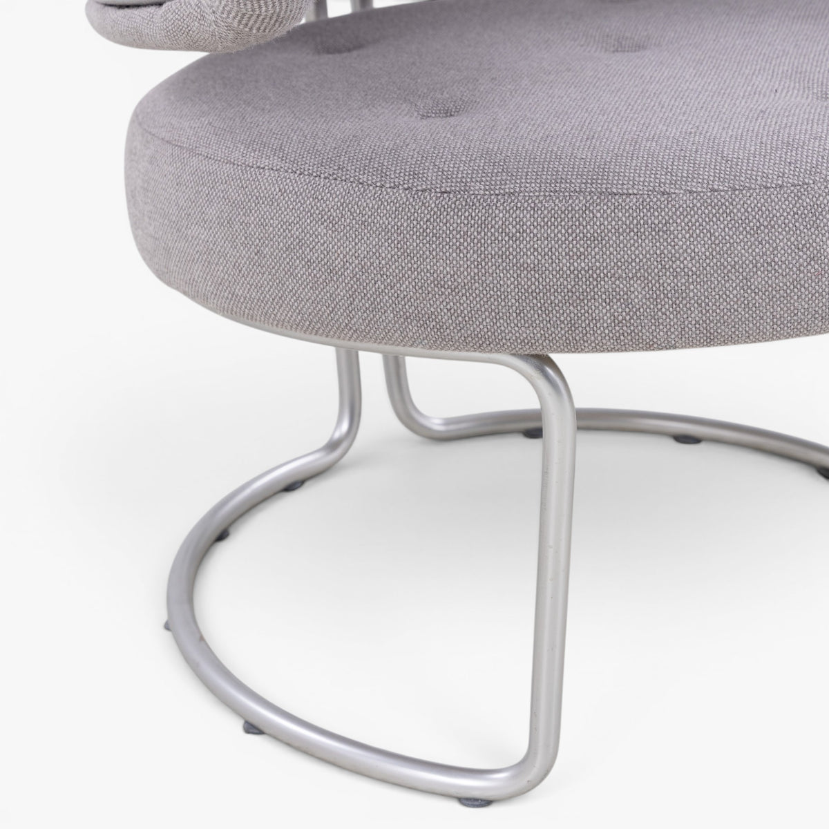 Easy chair in aluminium