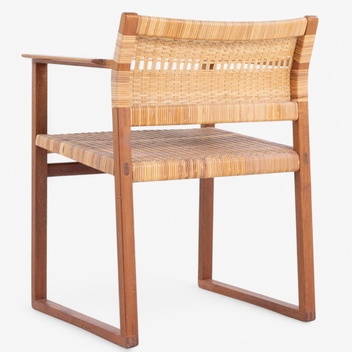 BM 62 - Armchair in mahogany