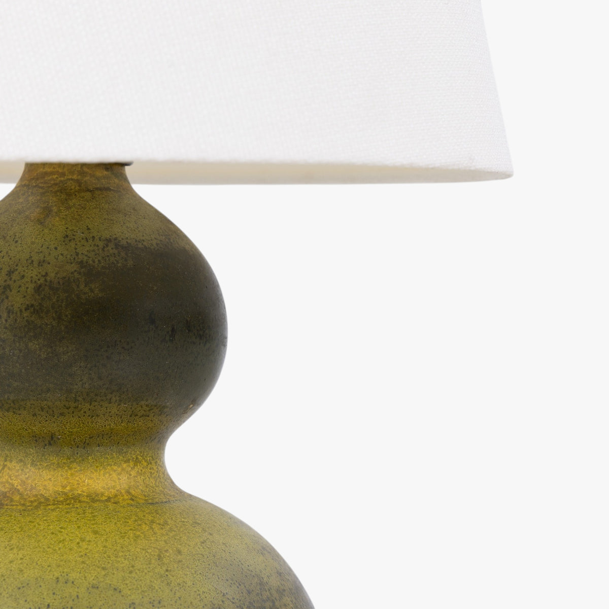 Bordlampe i stentøj