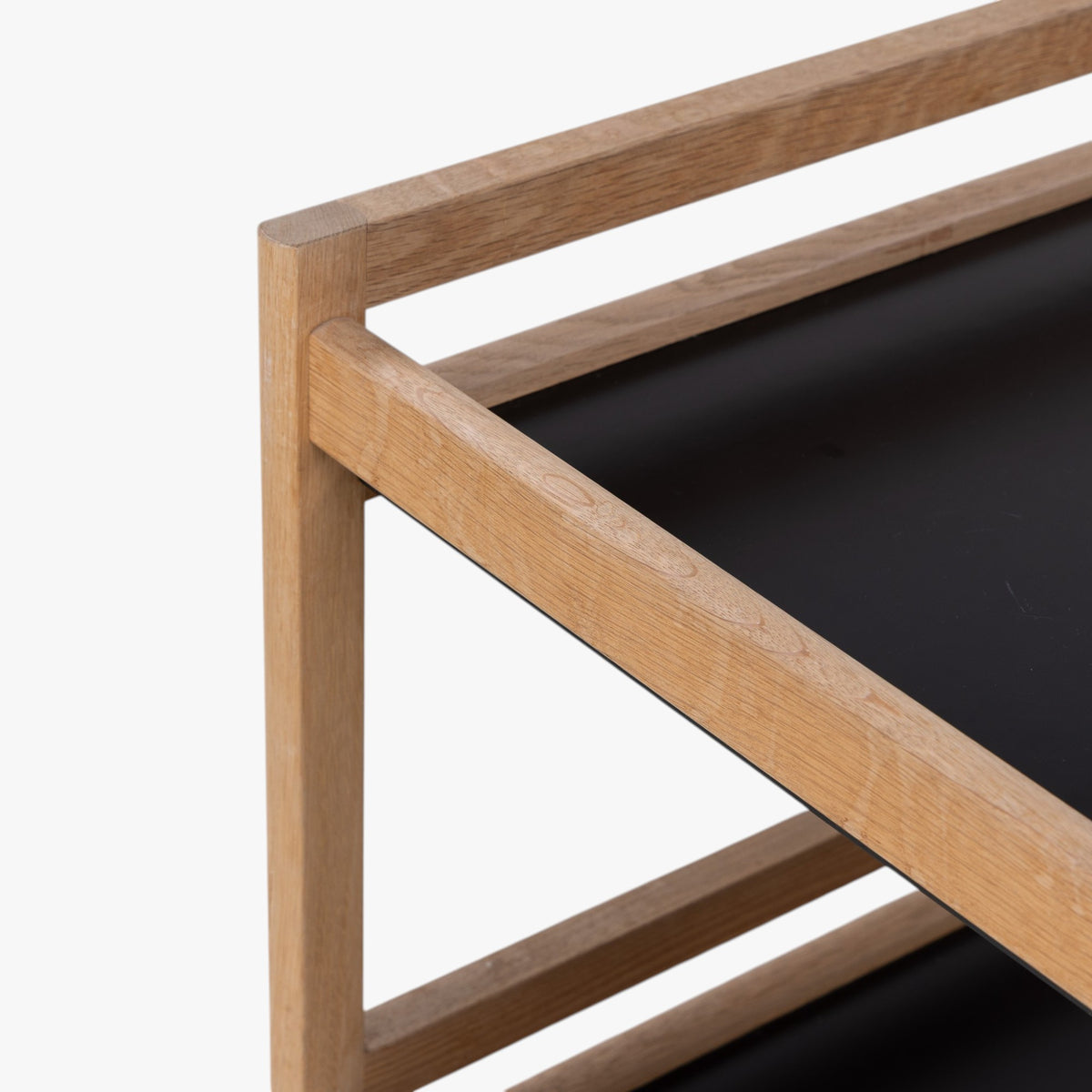 BM 5370 - Serving trolley in oak