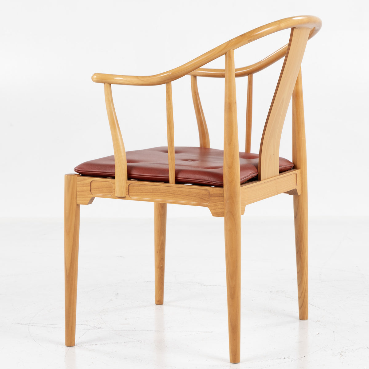 FH 4283 - China chair in cherry