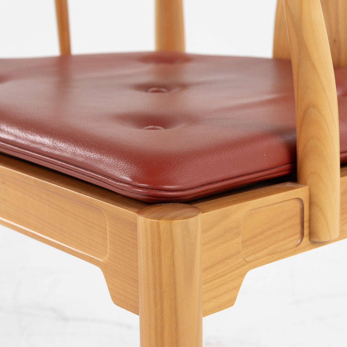 FH 4283 - China chair in cherry