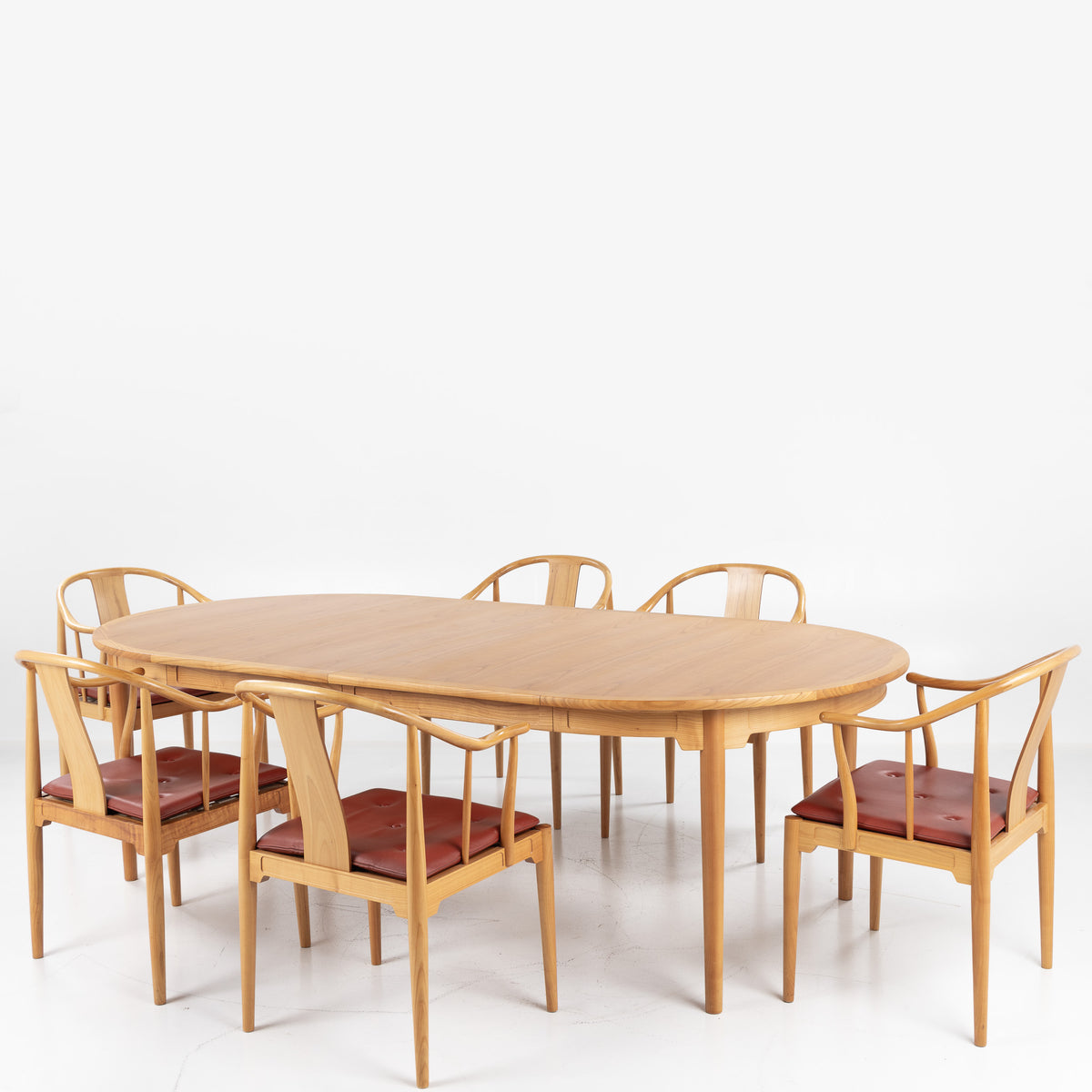 FH 4283 - China chair in cherry