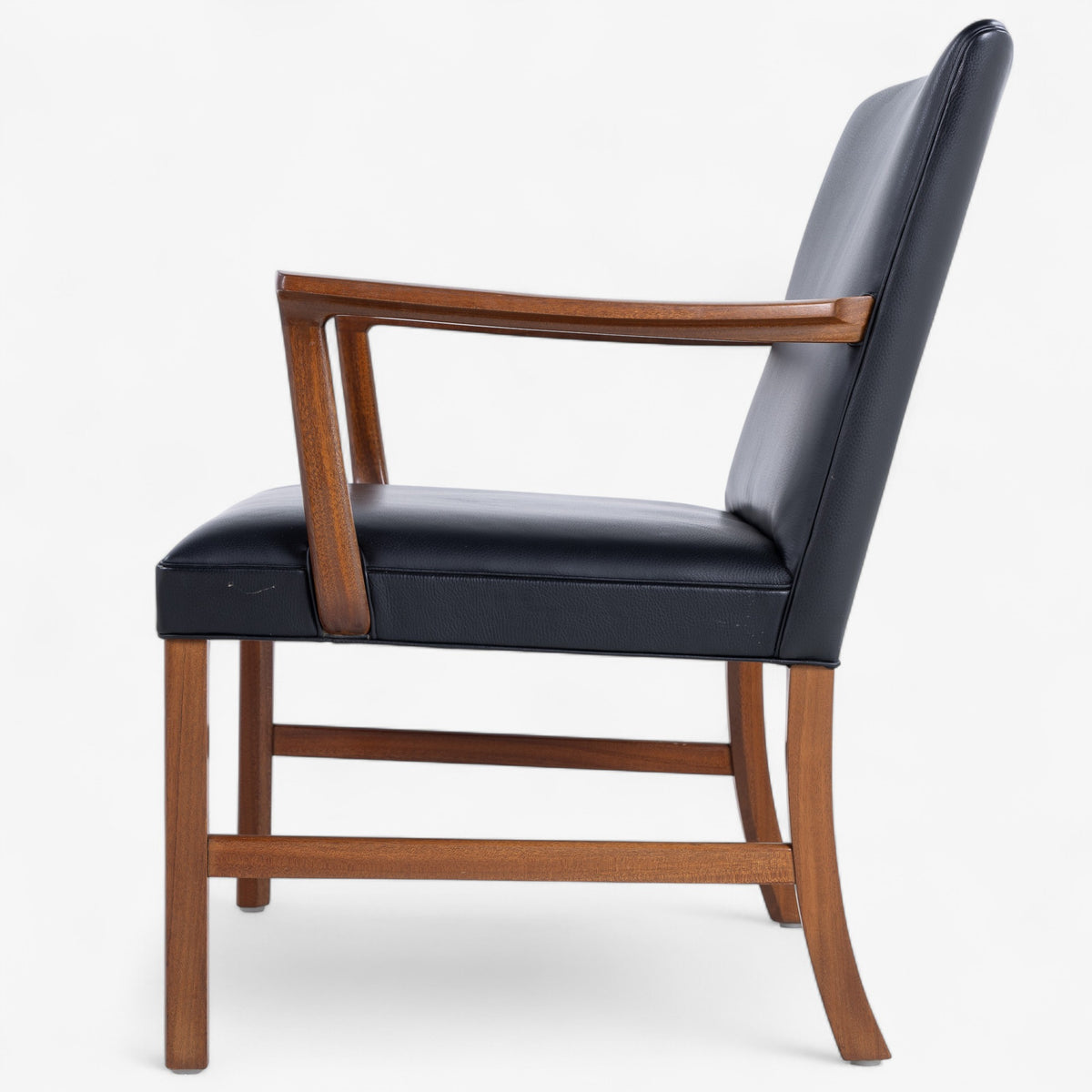 Armchair in mahogany