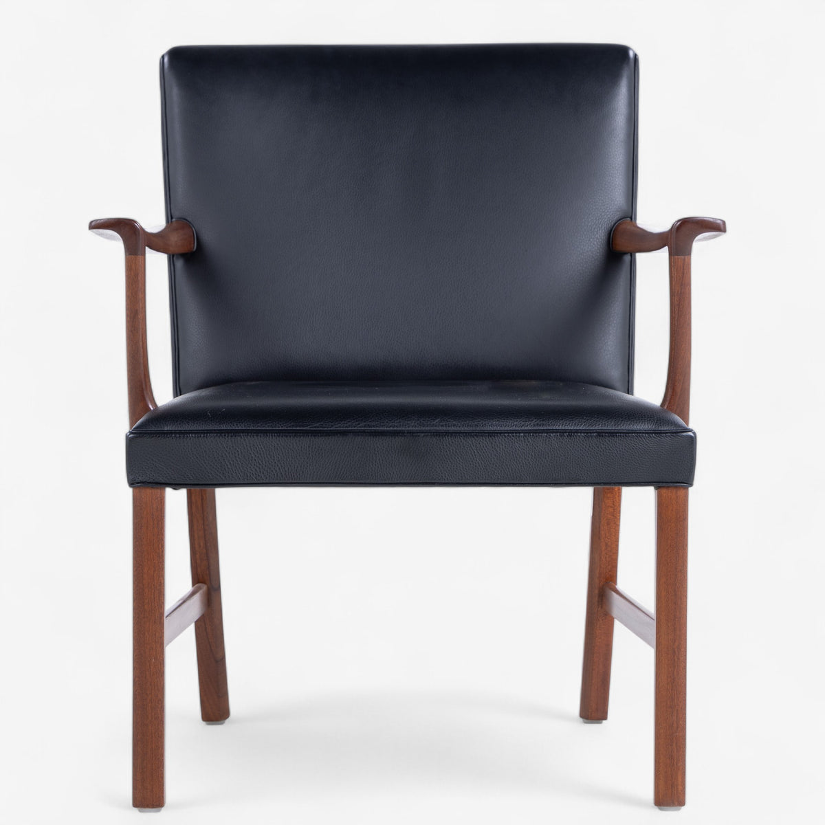 Armchair in mahogany