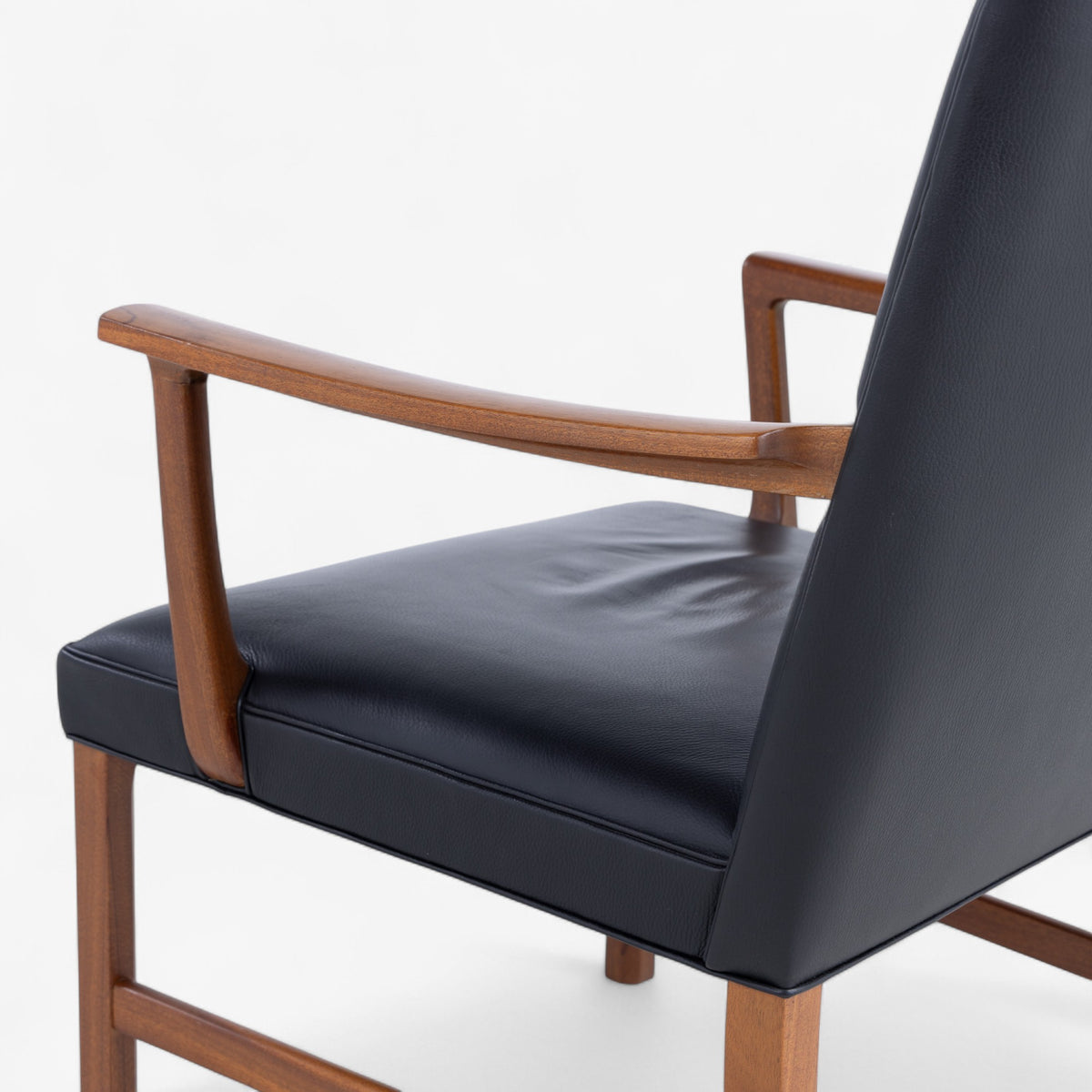 Armchair in mahogany
