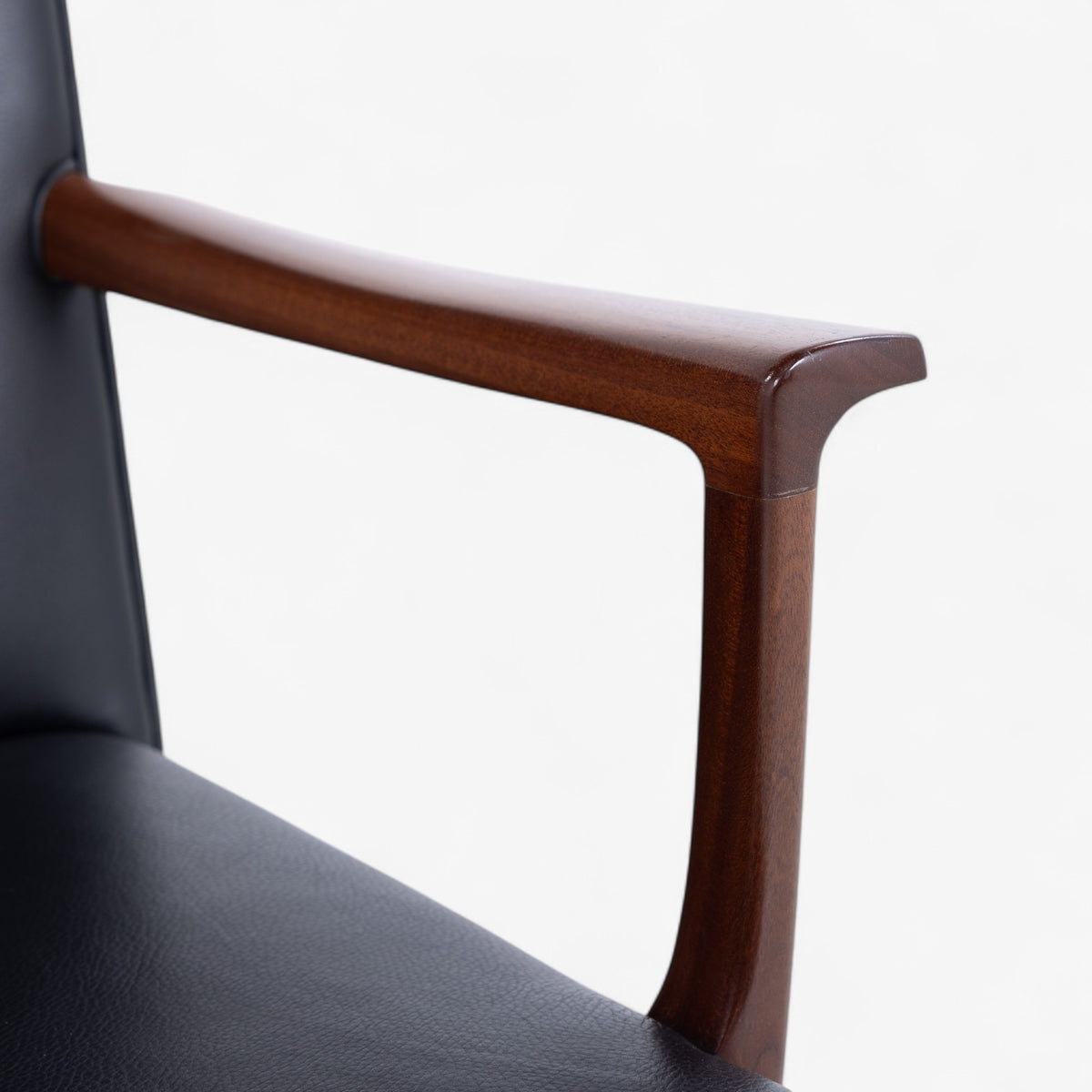 Armchair in mahogany